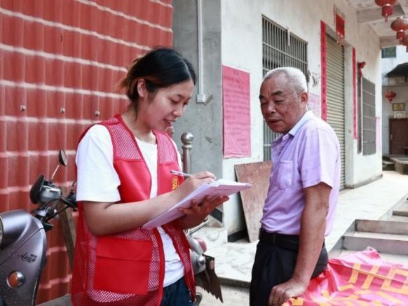 粵桂青馬學子三下鄉：將推普種子播撒在瑤鄉大地上