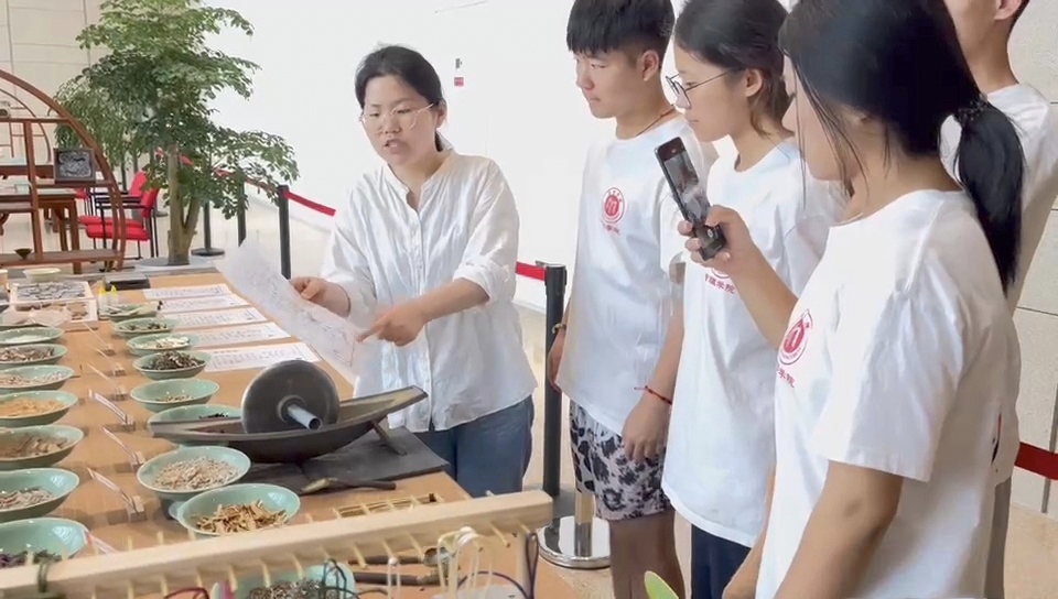 中國礦業大學（北京）遺韻新暉社會實踐團非遺探索